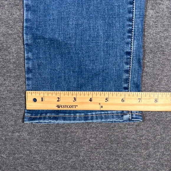 Levi's 314 Shaping Straight Jeans Women 28 Blue Mid Rise Stretch Denim Pants Mom - Picture 8 of 8